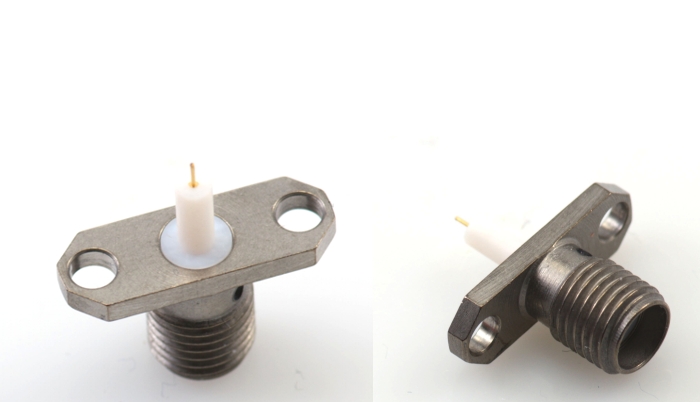 RADIALL SMA 2-Loch-Flanschbuchse, Edelstahl für Microstrip
