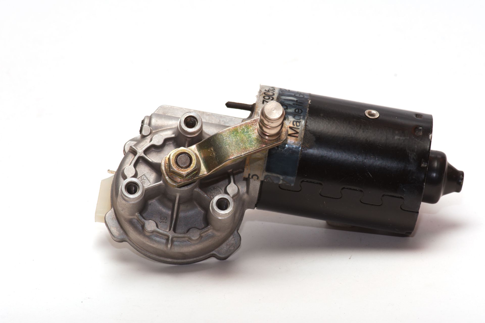 Hochwertiger, laufruhiger Motor mit Schneckenrad-Getriebe 12 V
